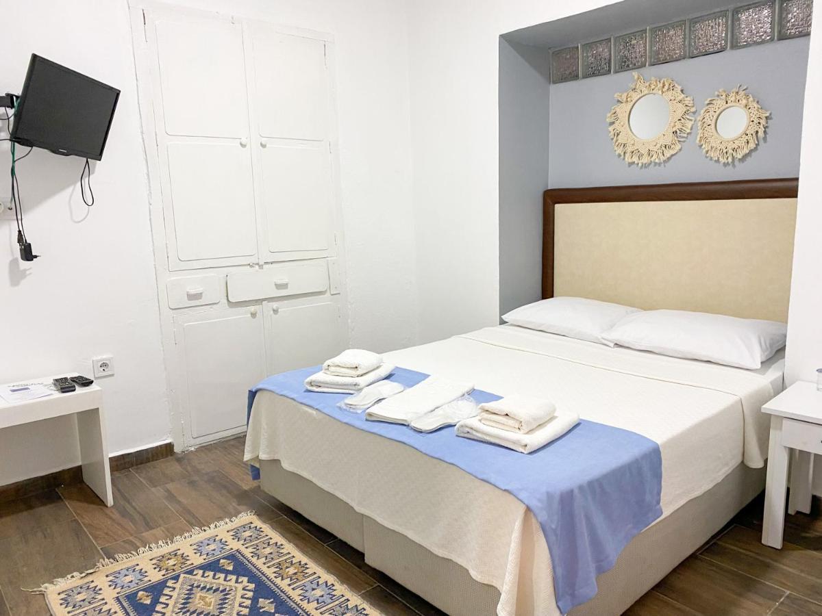 Lacivert Hotel Ayvalı 部屋 写真