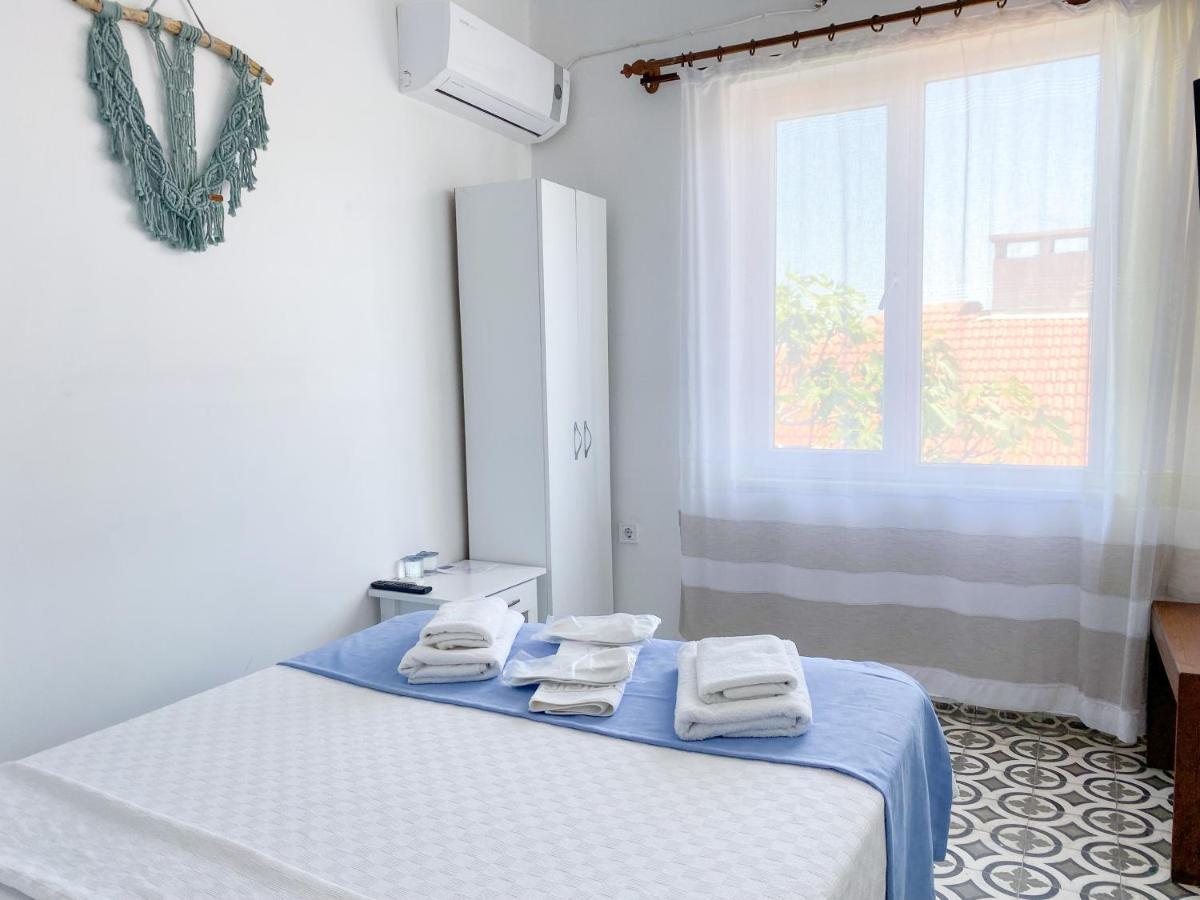 Lacivert Hotel Ayvalı 部屋 写真