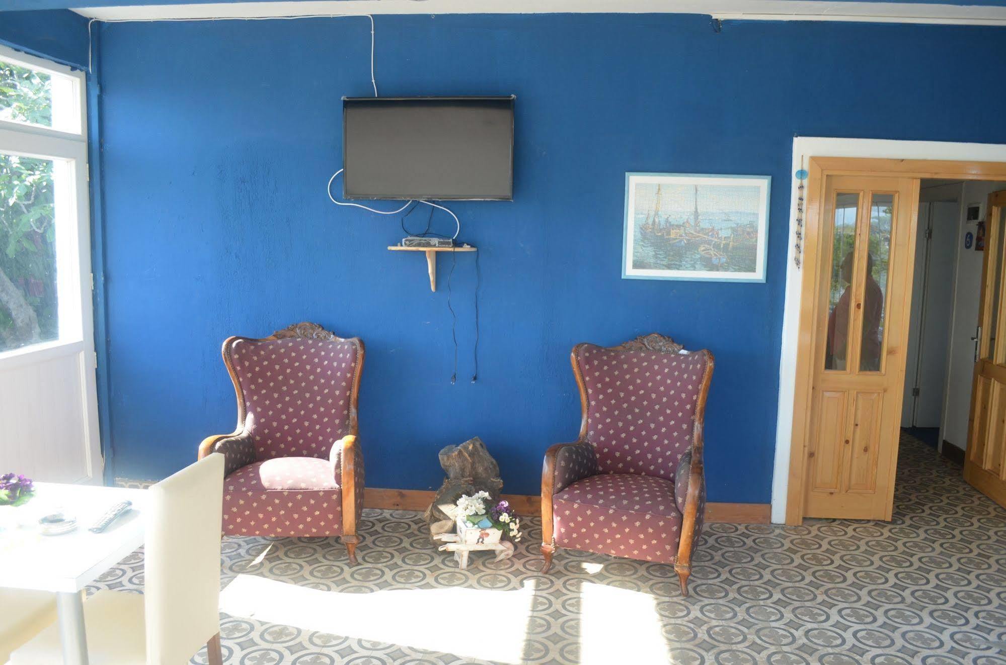 Lacivert Hotel Ayvalı エクステリア 写真